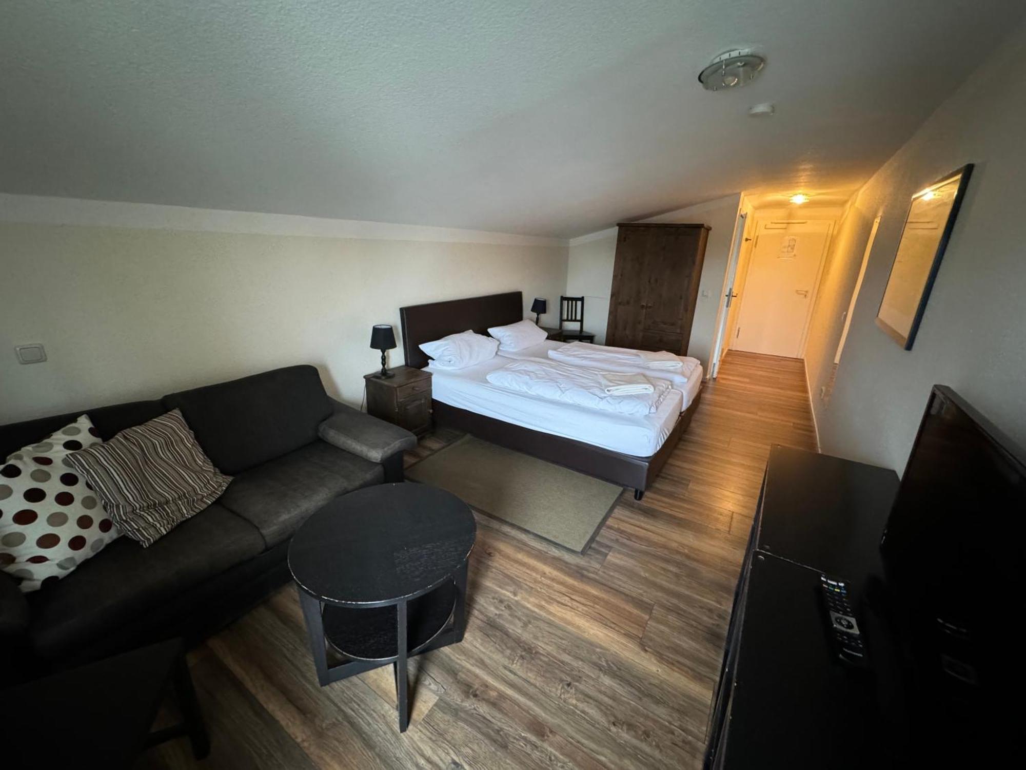 Borgo Antico Hotel Fehmarn Buitenkant foto